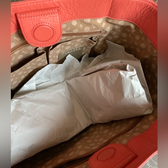 BRIGHTON 🪸CORAL🪸 💯% GENUINE LEATHER TOTE BAG & MATCHING WALLET SET 🌟EUC🌟 - Picture 7 of 16